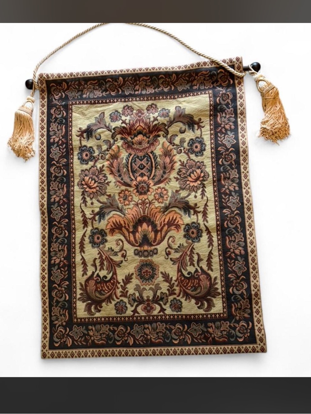 Vintage The Bombay Company Hanging Wall Floral Tuscan Mom Tapestry